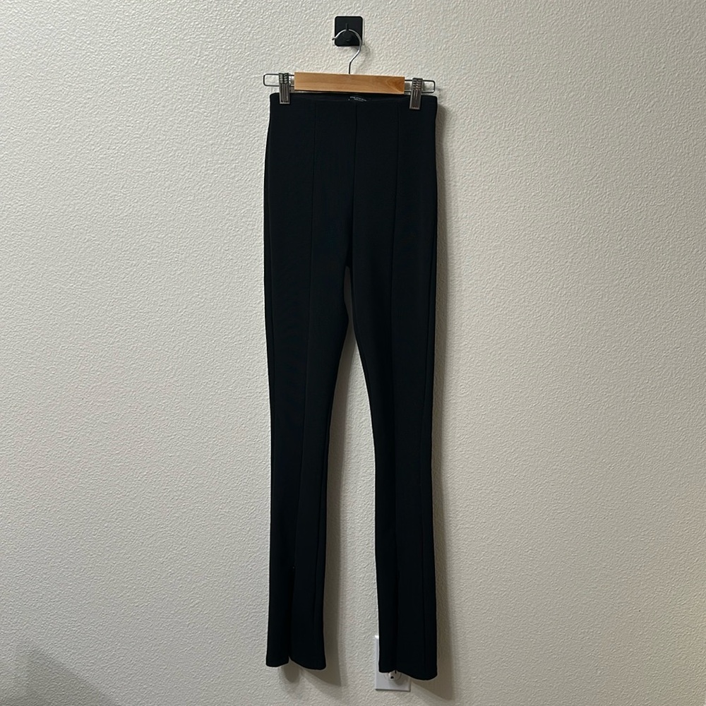 Black pants pull on